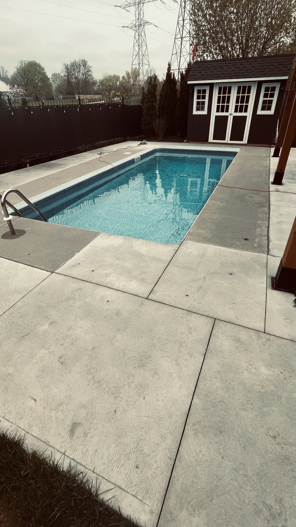 Pool deck resurfacing Mississauga Oakville